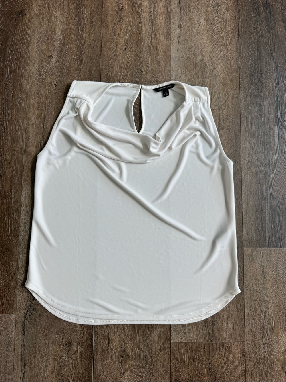 Banana Republic White/Cream Sleeveless Cowl Neck Top Size Small